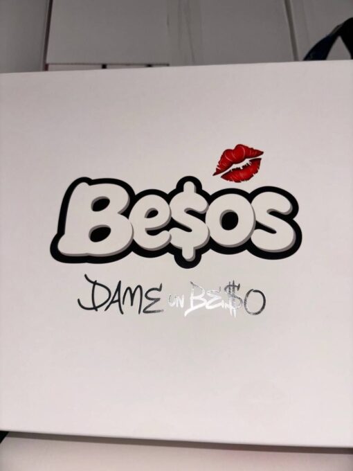 Besos Disposable